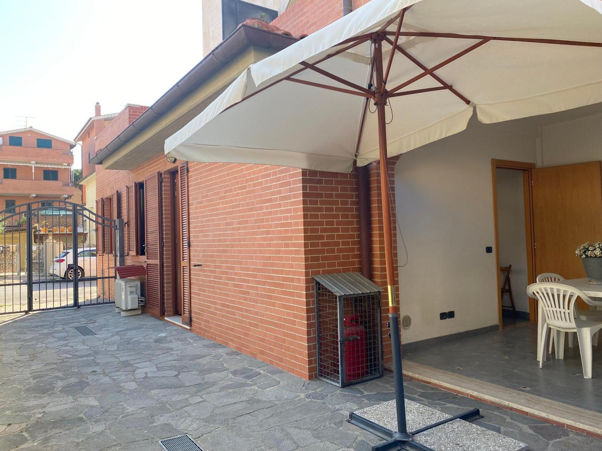 I Portici Appartamenti Marina di Grosseto Eksteriør billede