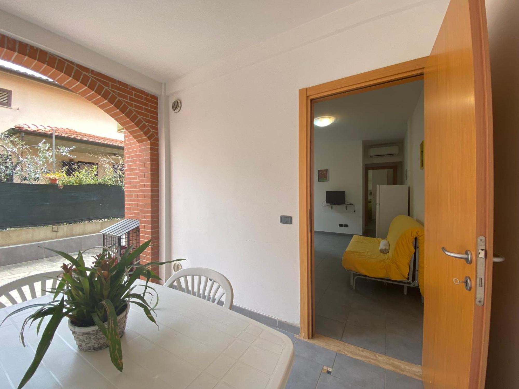 I Portici Appartamenti Marina di Grosseto Eksteriør billede
